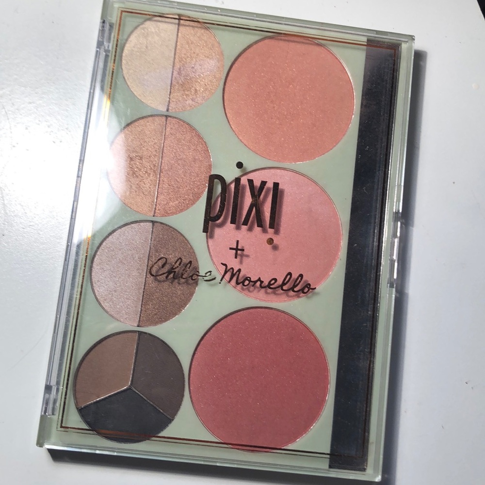 Pixi palette romantic radiance